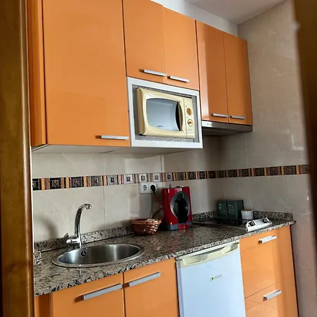 En Cerca De Cabo Peñas. Bañugues